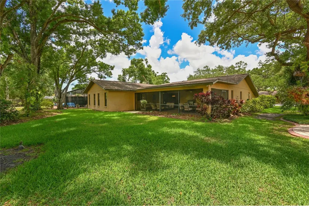 4322 Pasadena Court Sarasota FL 34233