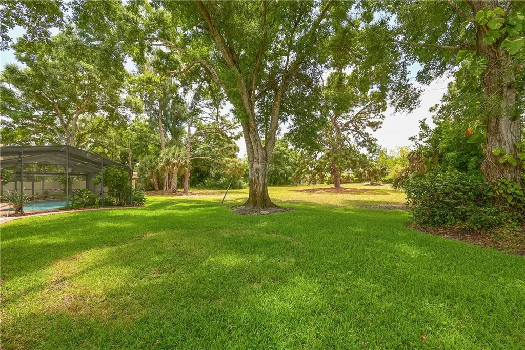 4322 Pasadena Court Sarasota FL 34233