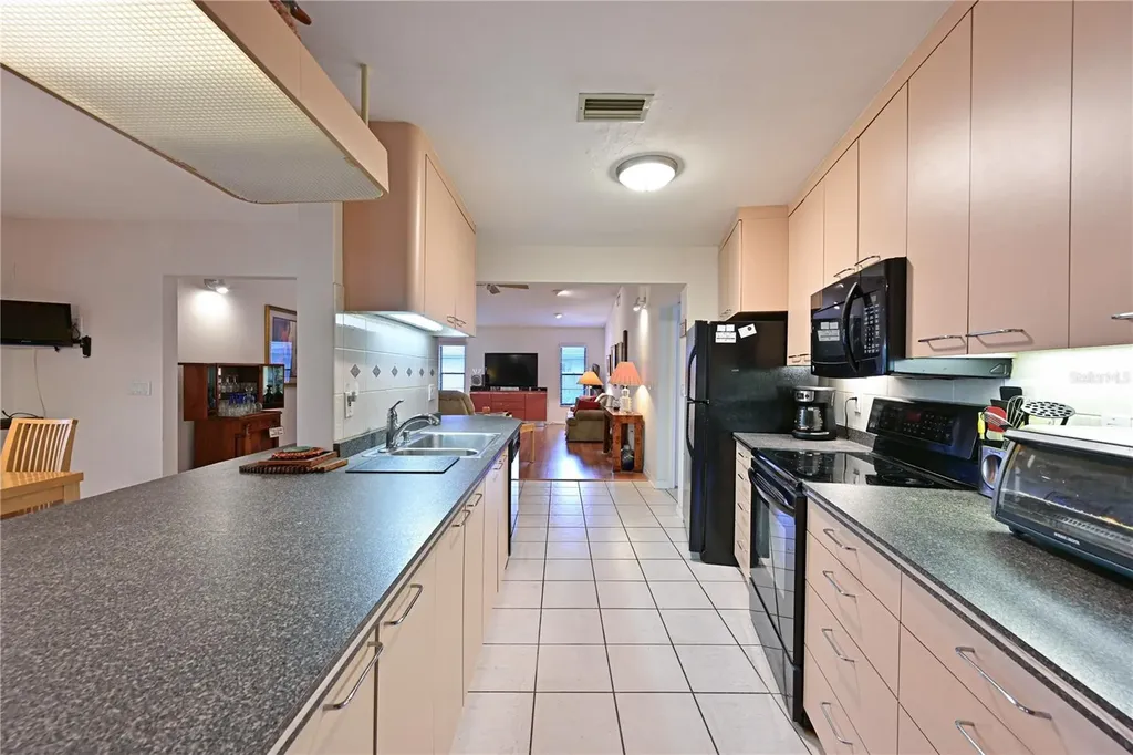 4322 Pasadena Court Sarasota FL 34233