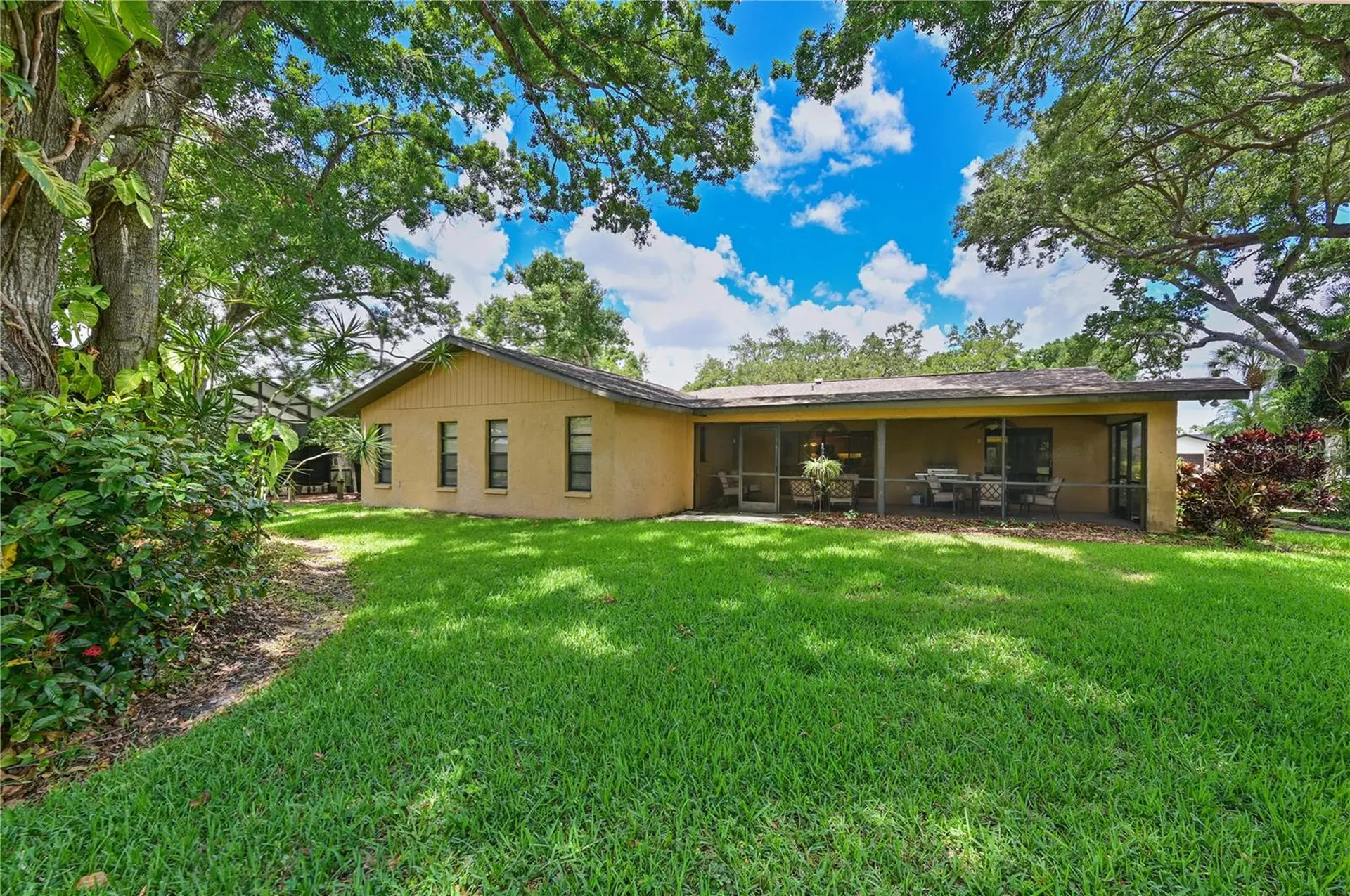 4322 Pasadena Court Sarasota FL 34233