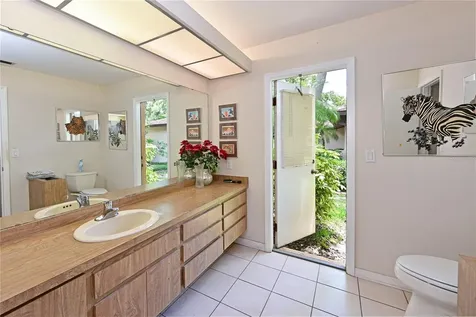 4322 Pasadena Court Sarasota FL 34233