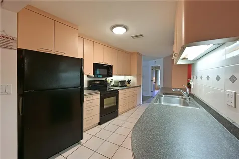 4322 Pasadena Court Sarasota FL 34233