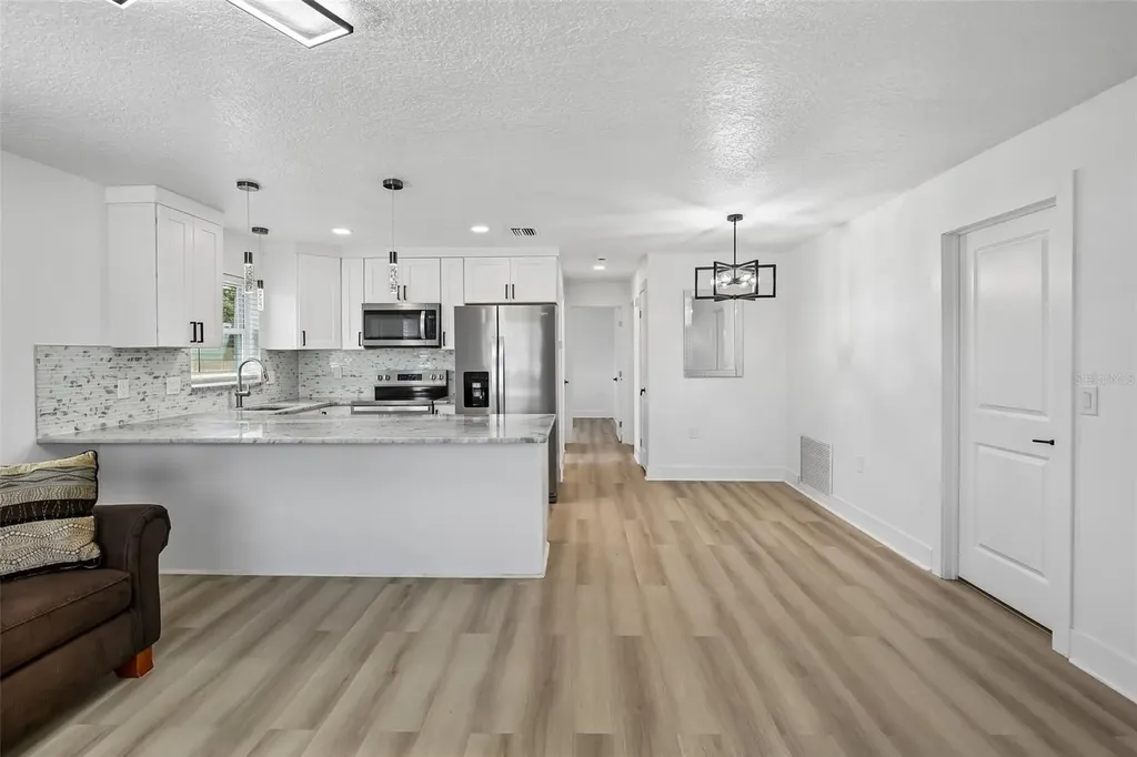1782 Maryland Avenue NE St Petersburg FL 33703