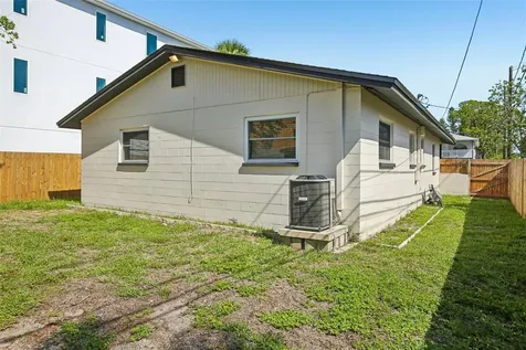 1782 Maryland Avenue NE St Petersburg FL 33703