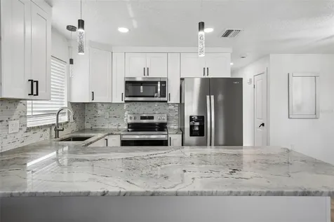 1782 Maryland Avenue NE St Petersburg FL 33703