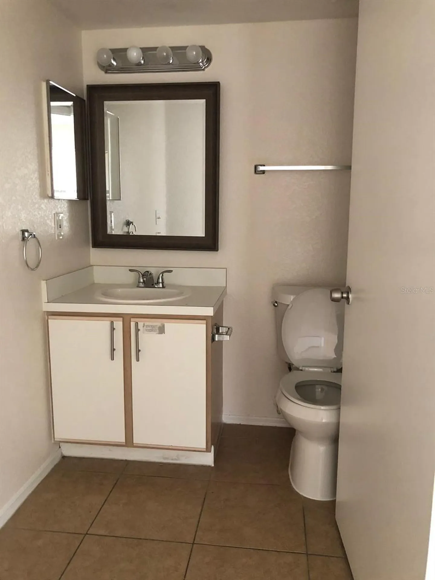 2207 Antigua Place Kissimmee FL 34741