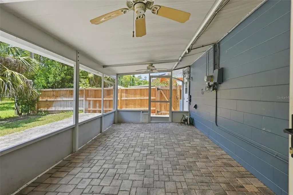 11626 75th Avenue Seminole FL 33772