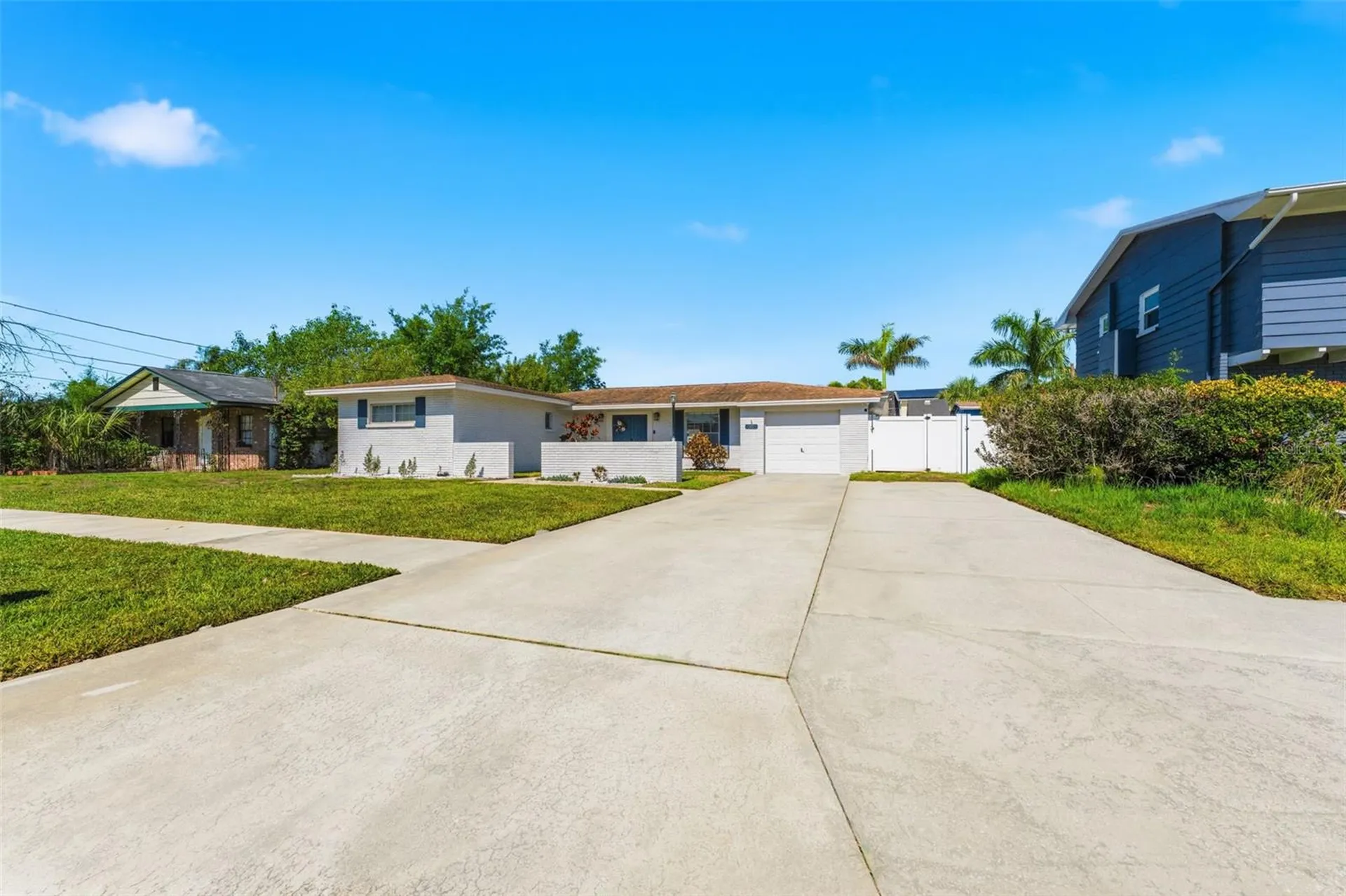 4810 Arrowwood Drive Tampa FL 33615