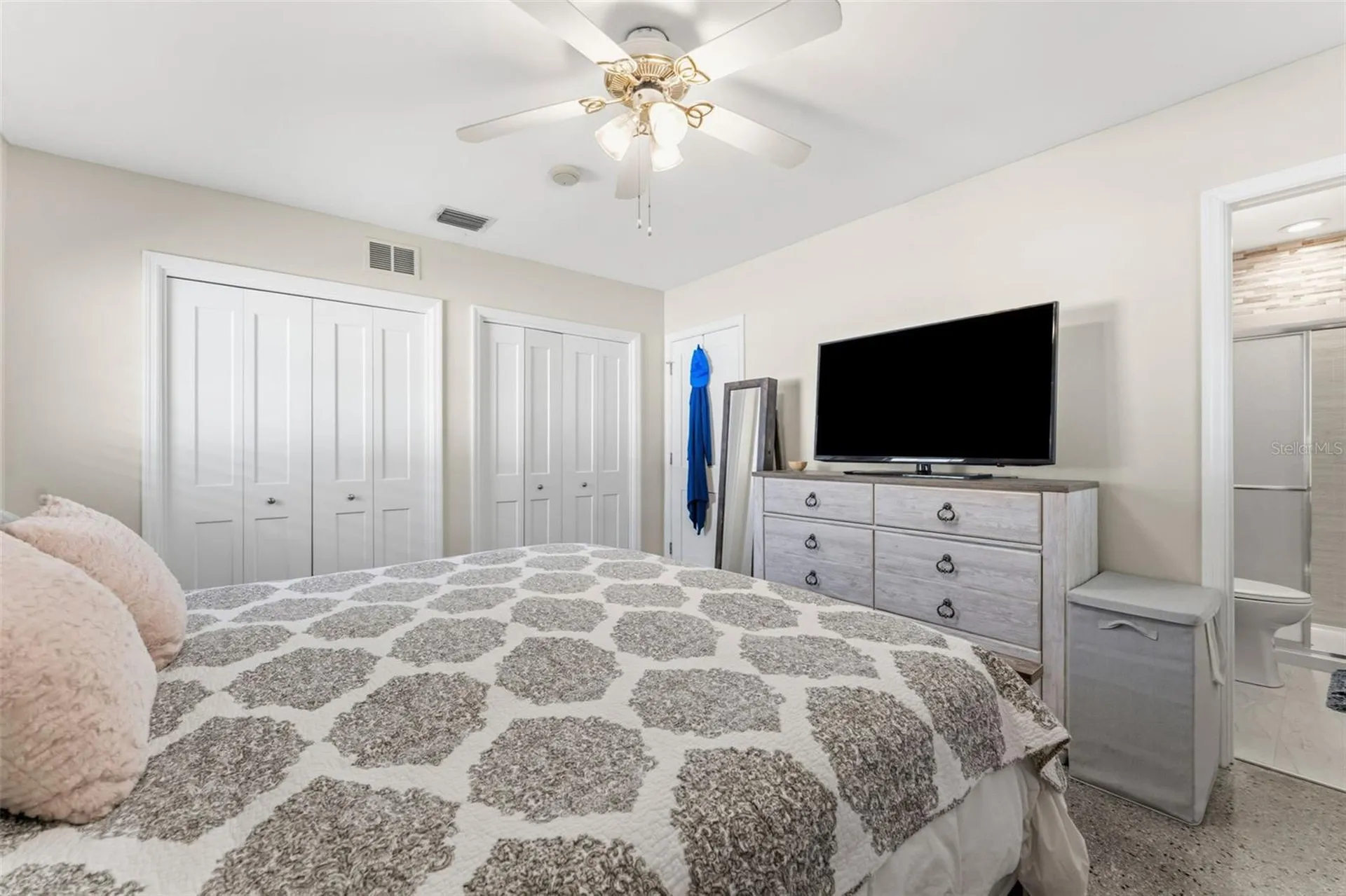 4810 Arrowwood Drive Tampa FL 33615