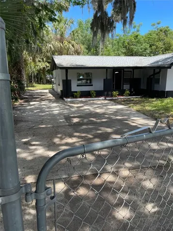 1139 Woodside Drive Daytona Beach FL 32117