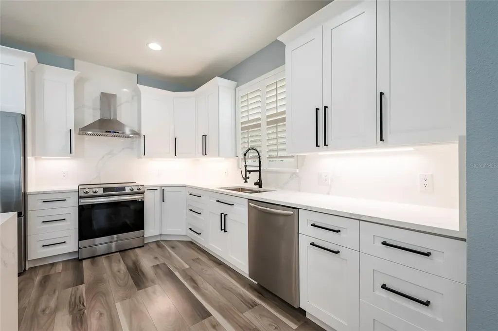 2348 Messenger Circle Safety Harbor FL 34695