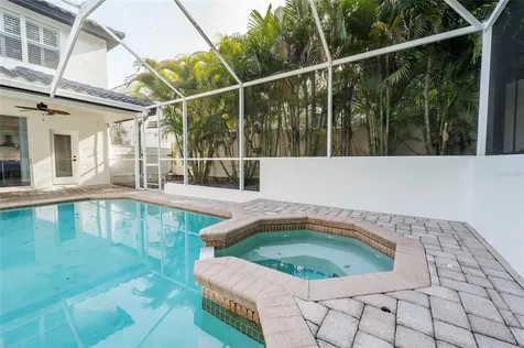 2348 Messenger Circle Safety Harbor FL 34695
