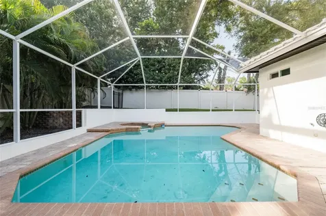 2348 Messenger Circle Safety Harbor FL 34695