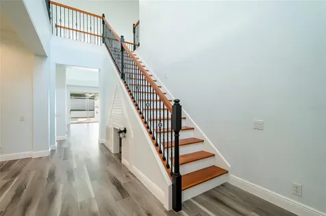 2348 Messenger Circle Safety Harbor FL 34695