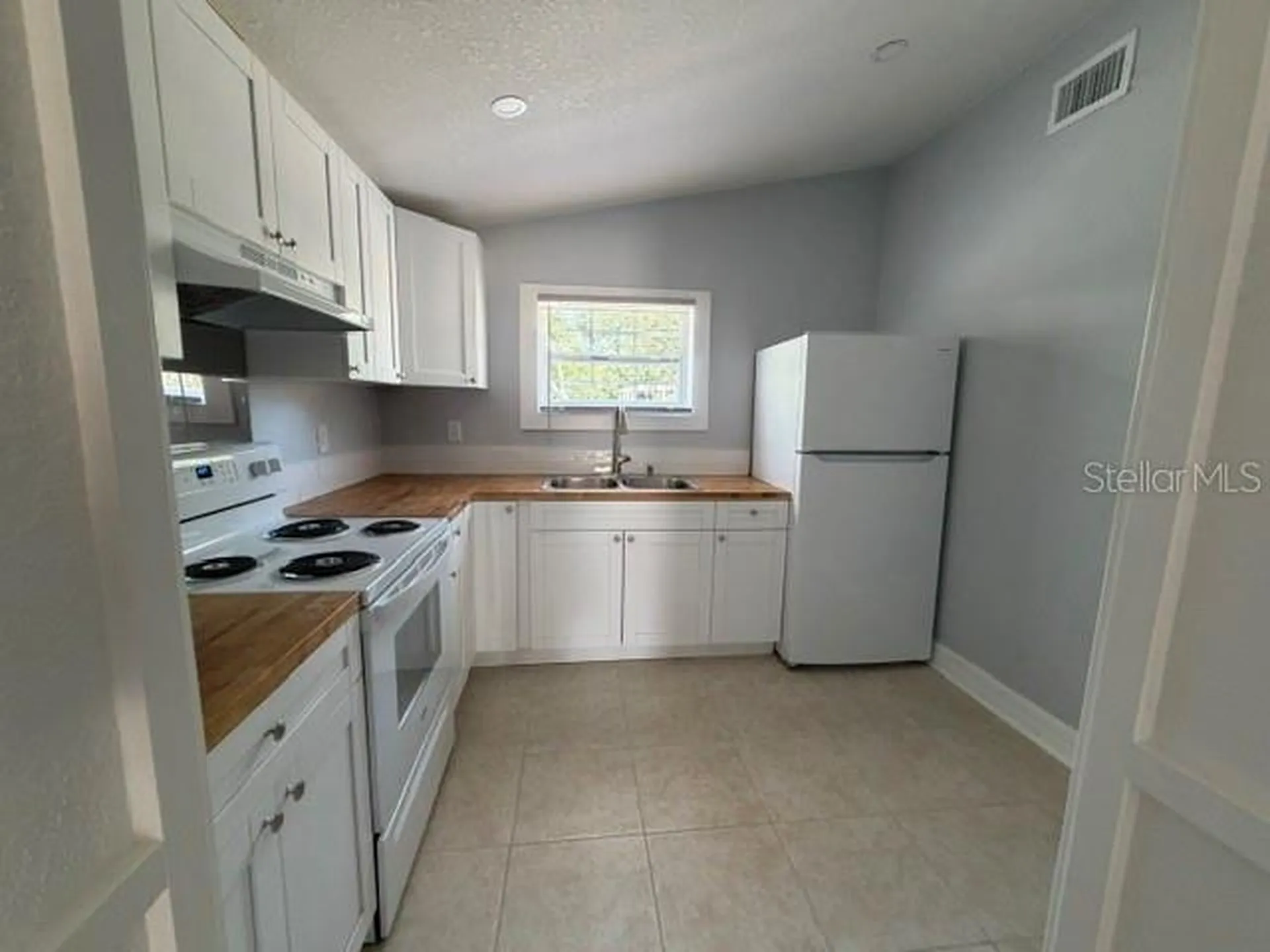 3411 E Lambright Street Tampa FL 33610