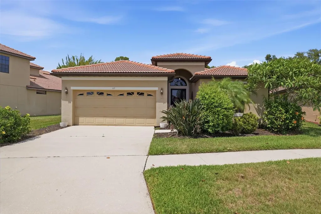 107 Silver Falls Dr Drive Apollo Beach FL 33572