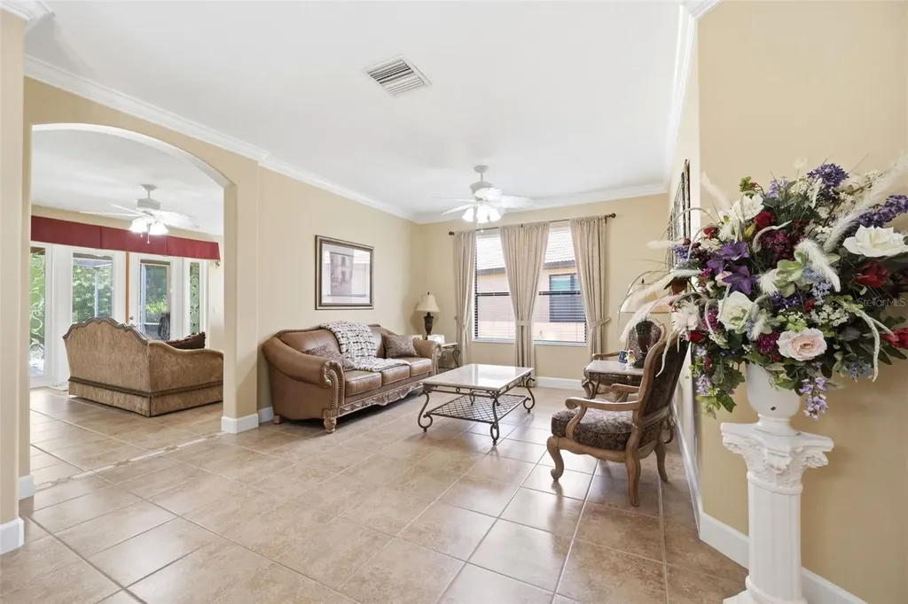 107 Silver Falls Dr Drive Apollo Beach FL 33572