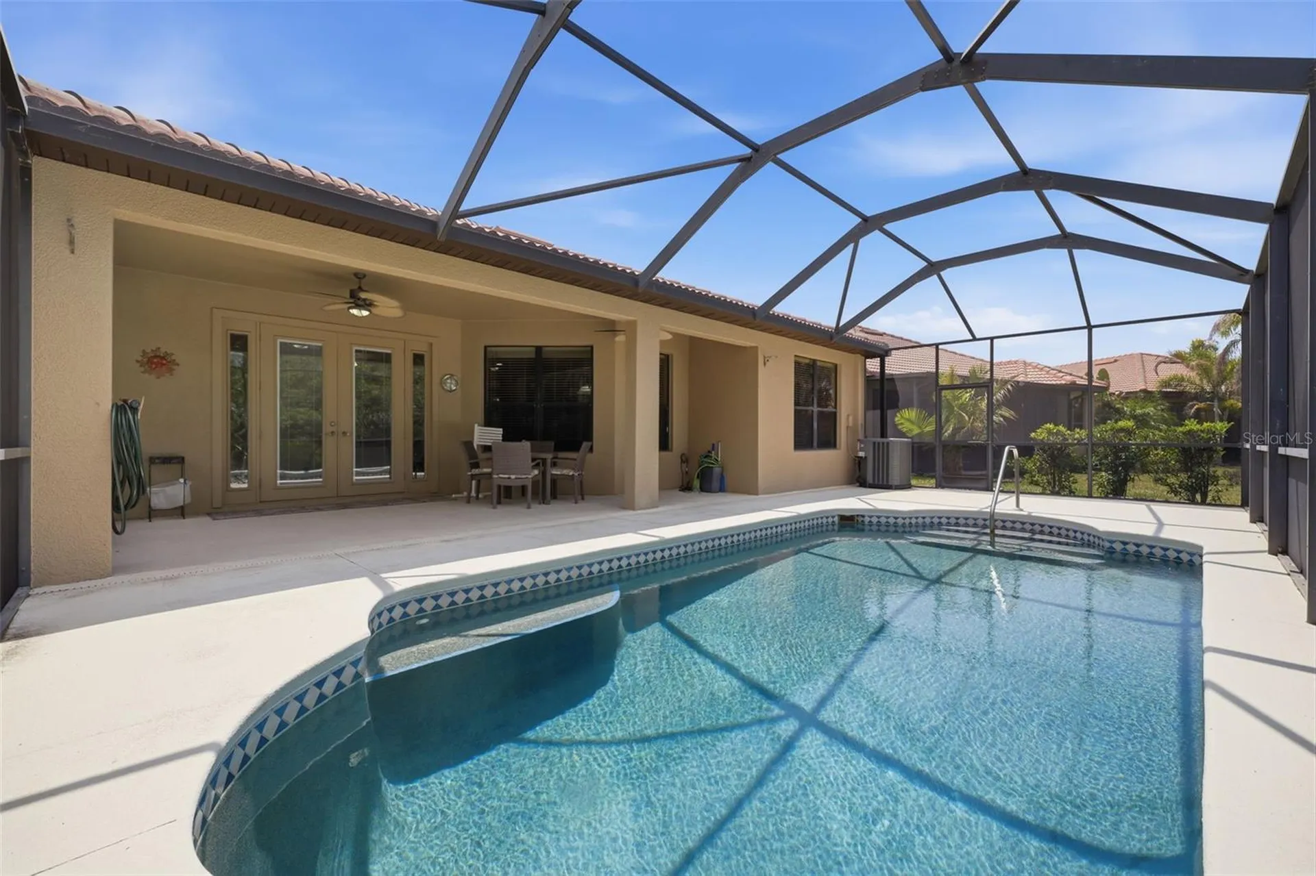 107 Silver Falls Dr Drive Apollo Beach FL 33572