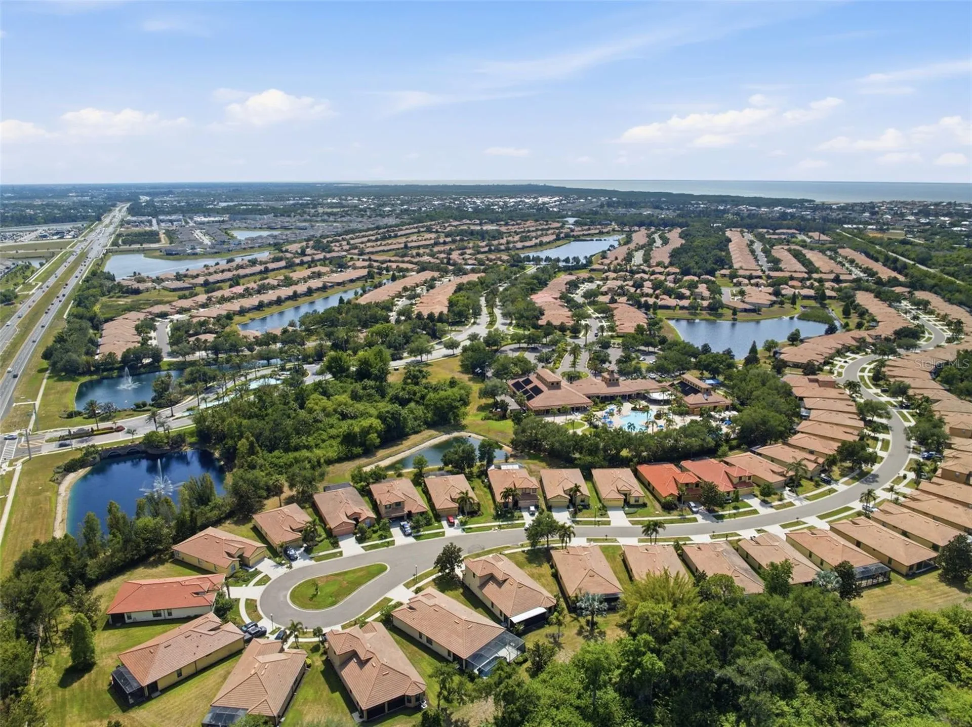 107 Silver Falls Dr Drive Apollo Beach FL 33572