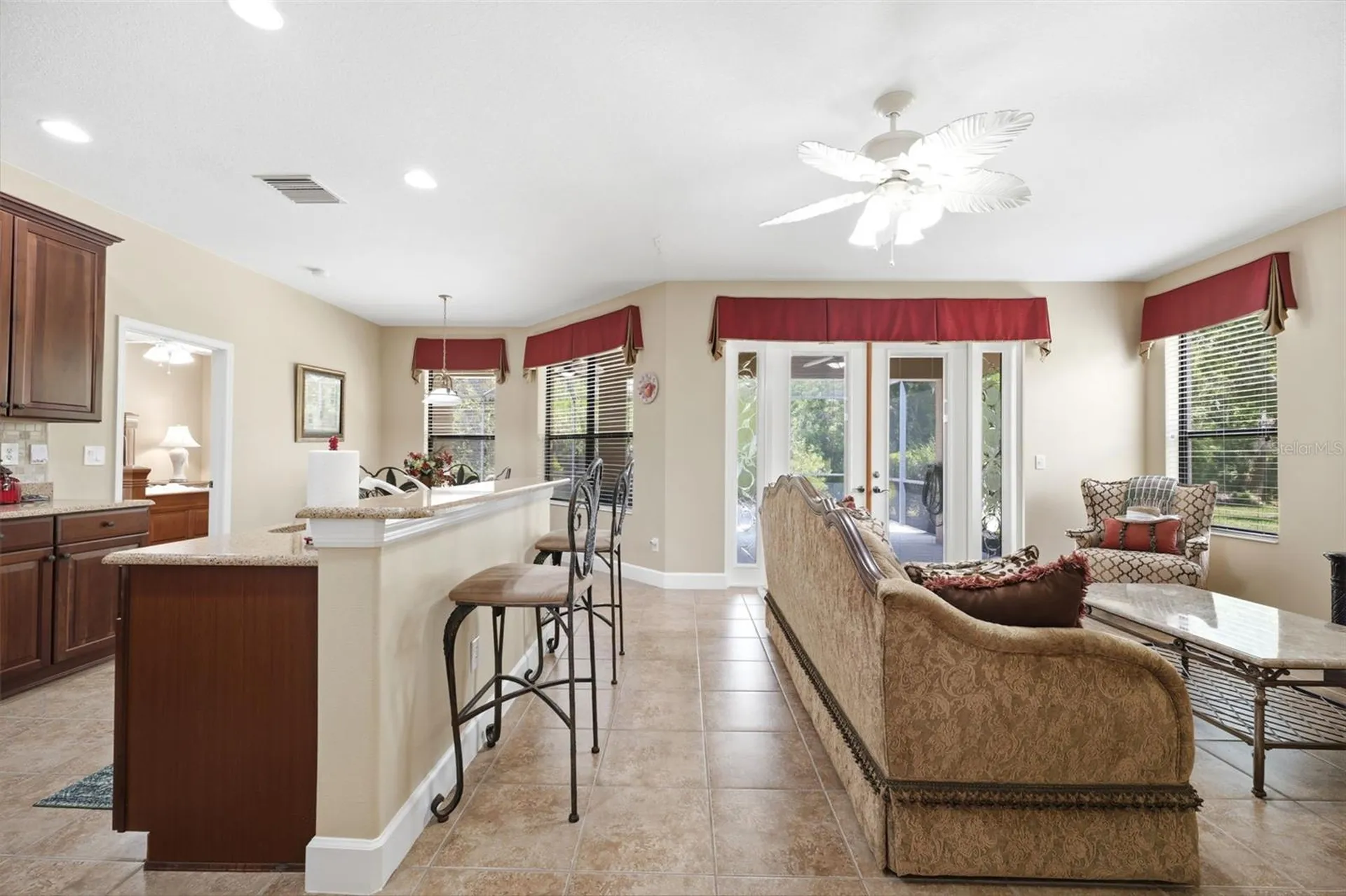 107 Silver Falls Dr Drive Apollo Beach FL 33572