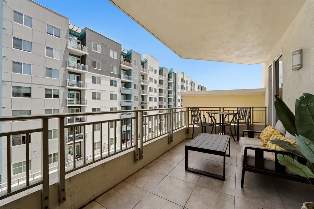 100 Central Avenue Sarasota FL 34236