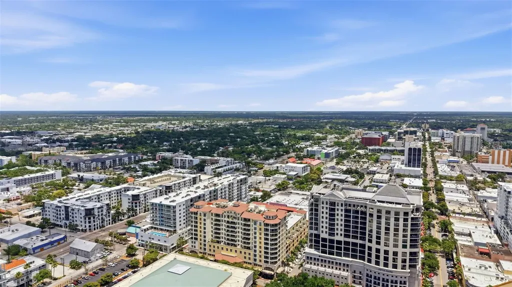 100 Central Avenue Sarasota FL 34236