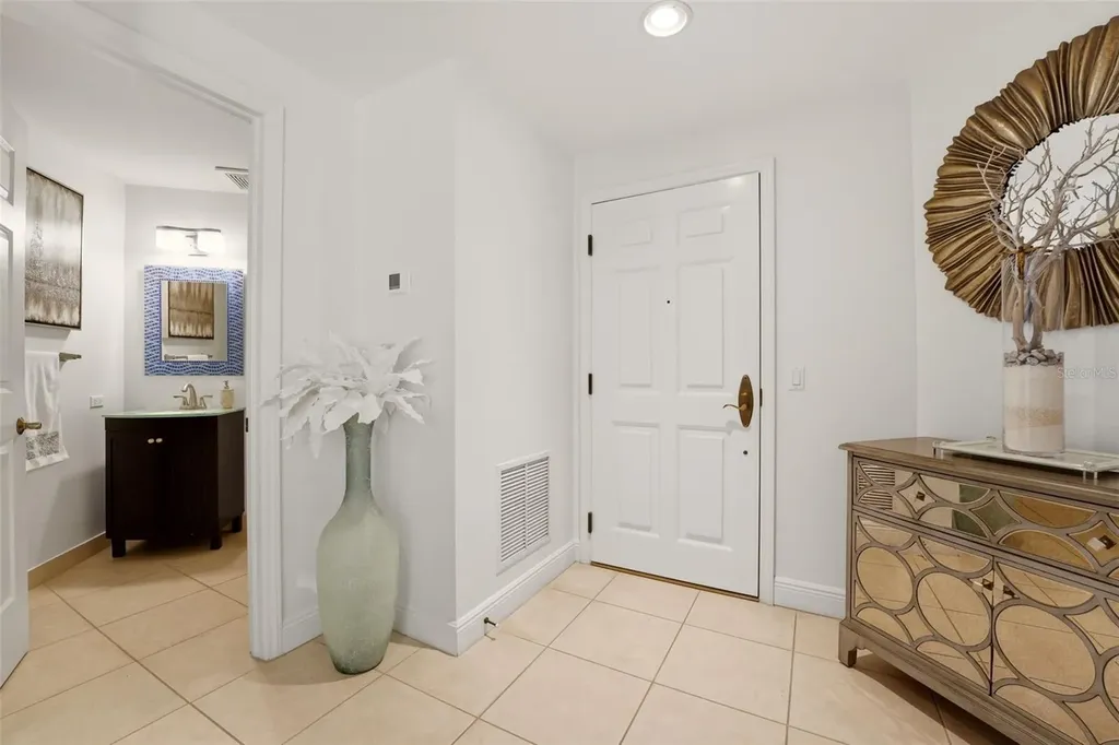 100 Central Avenue Sarasota FL 34236