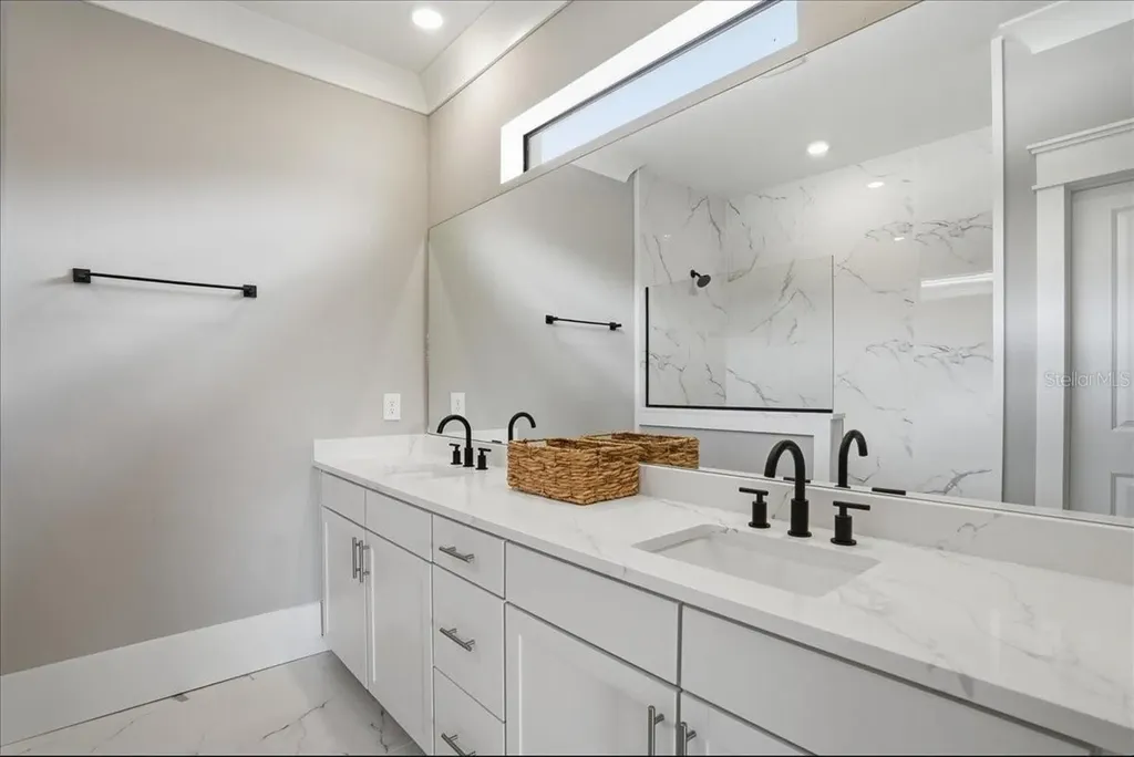 15161 Serene Shores Loop Bradenton FL 34211