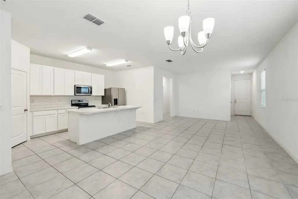1187 Papaya Circle Davenport FL 33897