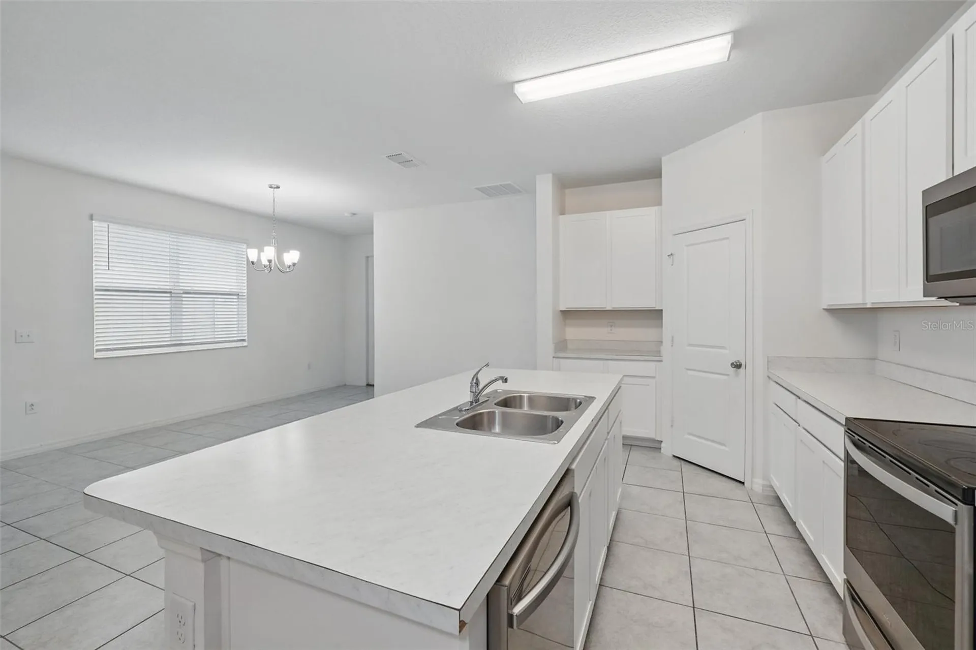 1187 Papaya Circle Davenport FL 33897