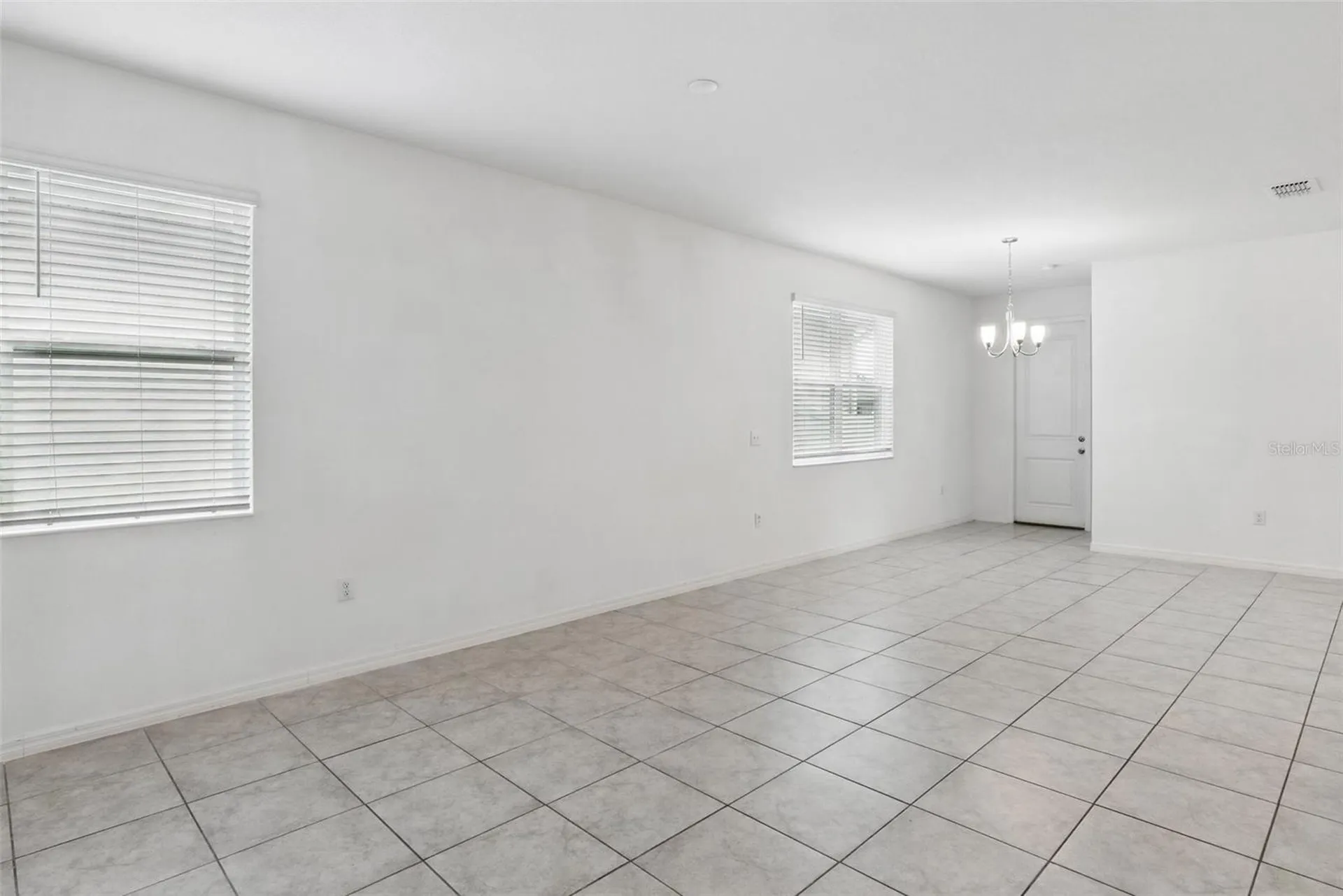 1187 Papaya Circle Davenport FL 33897