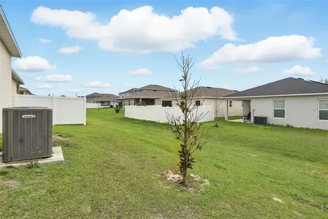 1187 Papaya Circle Davenport FL 33897