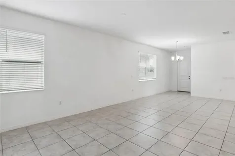 1187 Papaya Circle Davenport FL 33897