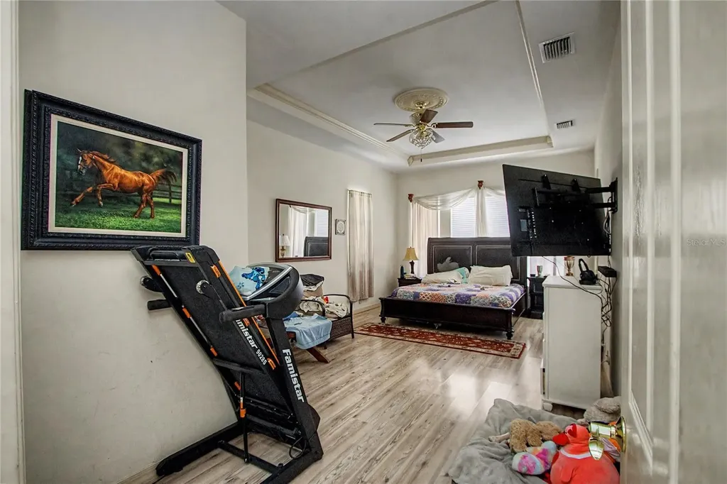 2114 SE 25th Loop Ocala FL 34471
