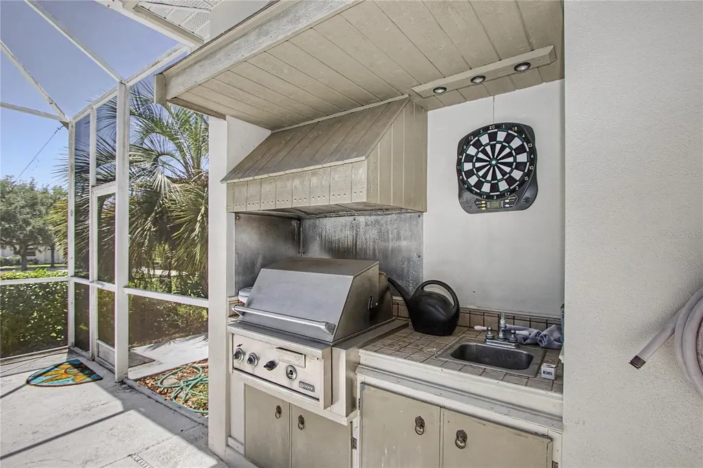 2114 SE 25th Loop Ocala FL 34471