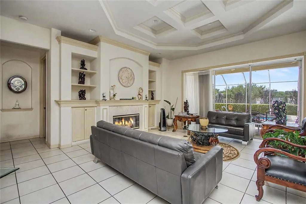 2114 SE 25th Loop Ocala FL 34471