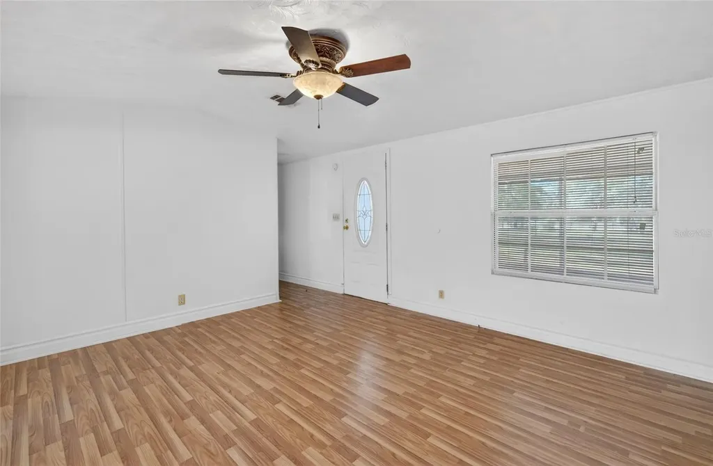 11751 NE 116th Street Archer FL 32618