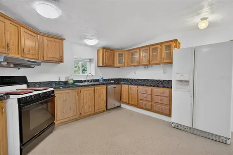 11751 NE 116th Street Archer FL 32618