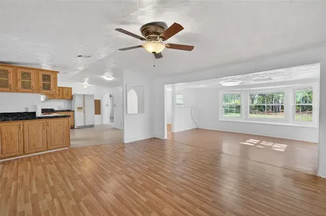 11751 NE 116th Street Archer FL 32618