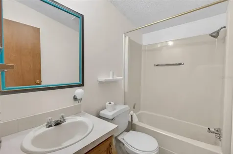 11751 NE 116th Street Archer FL 32618