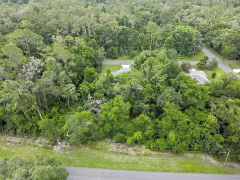 1048 W Maximilian Place Citrus Springs FL 34434