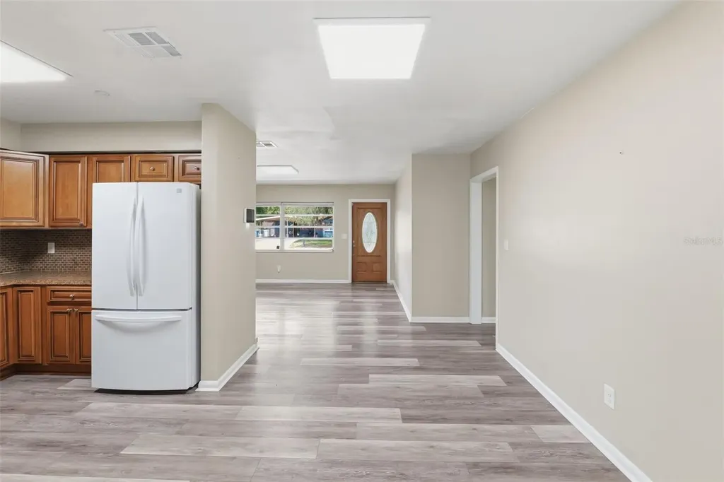 7815 Pine Hill Drive Tampa FL 33617