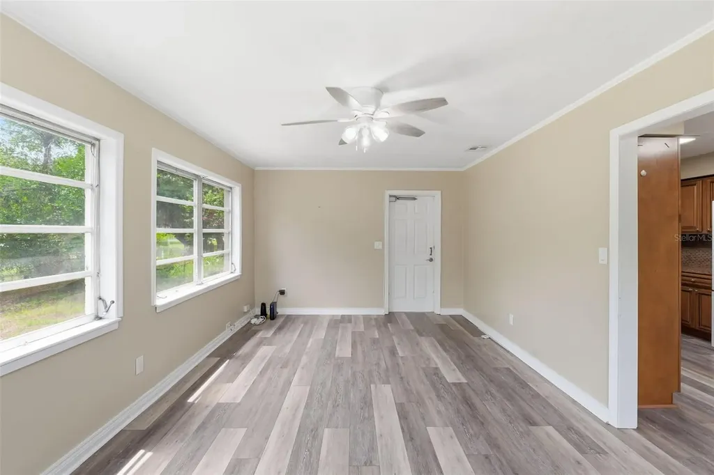 7815 Pine Hill Drive Tampa FL 33617