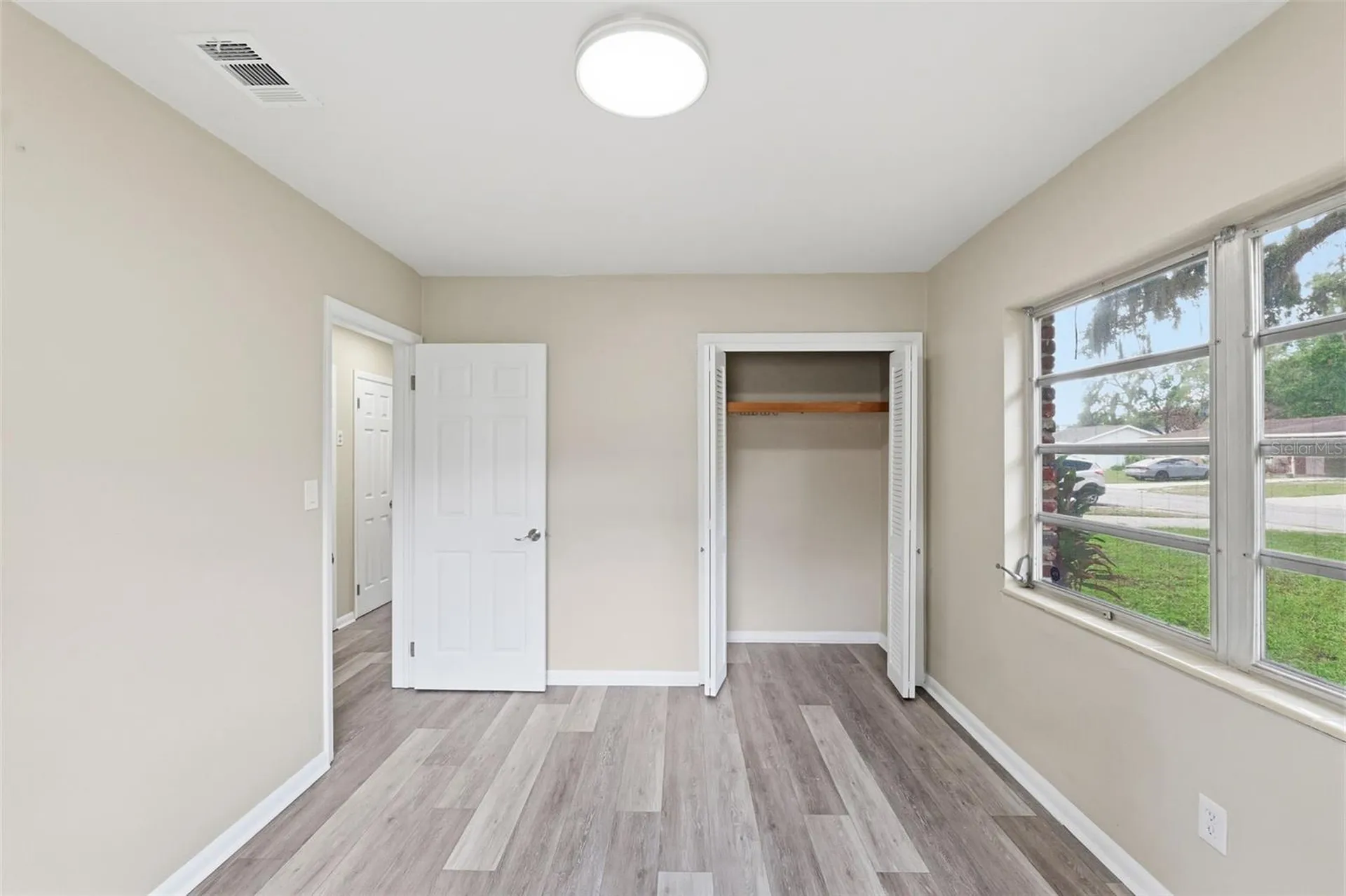 7815 Pine Hill Drive Tampa FL 33617