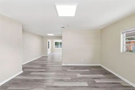 7815 Pine Hill Drive Tampa FL 33617