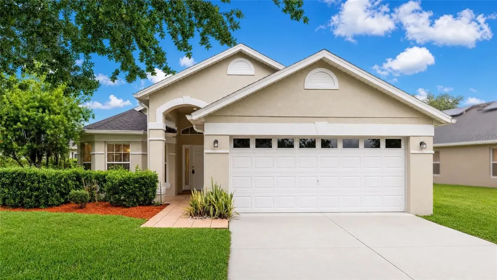 5857 Lake Champlain Drive Orlando FL 32829