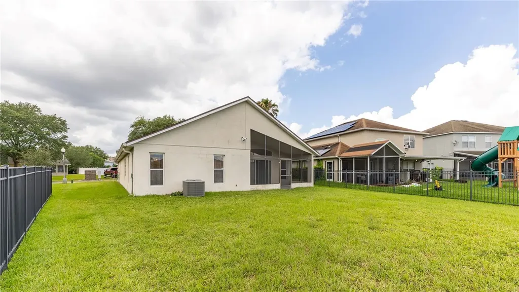 5857 Lake Champlain Drive Orlando FL 32829