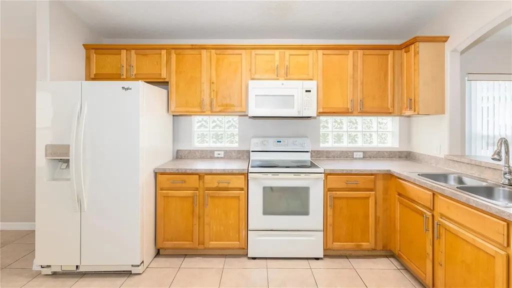 5857 Lake Champlain Drive Orlando FL 32829