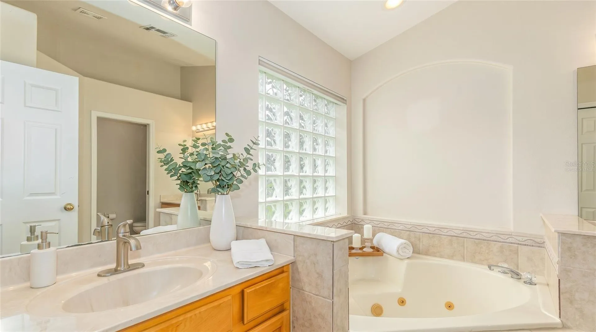 5857 Lake Champlain Drive Orlando FL 32829