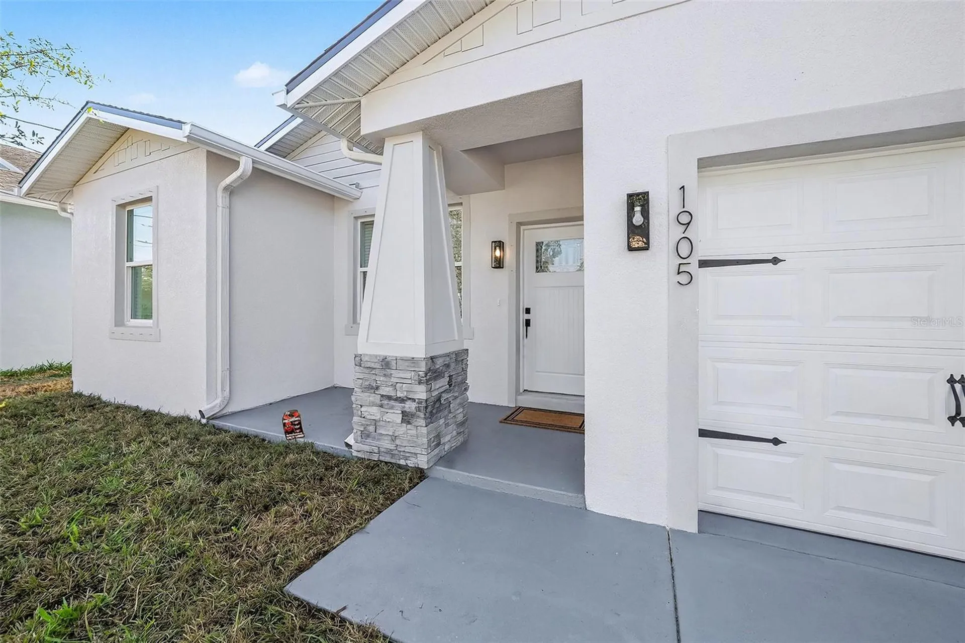 1905 E 23rd Avenue Tampa FL 33605